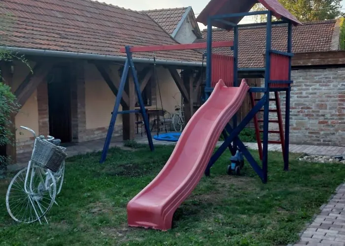 Rusztika * 久洛